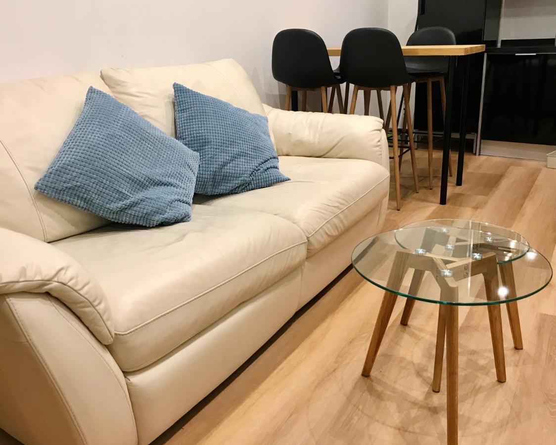 Por Amor De Dios Apartamento Apartment Seville Luaran gambar