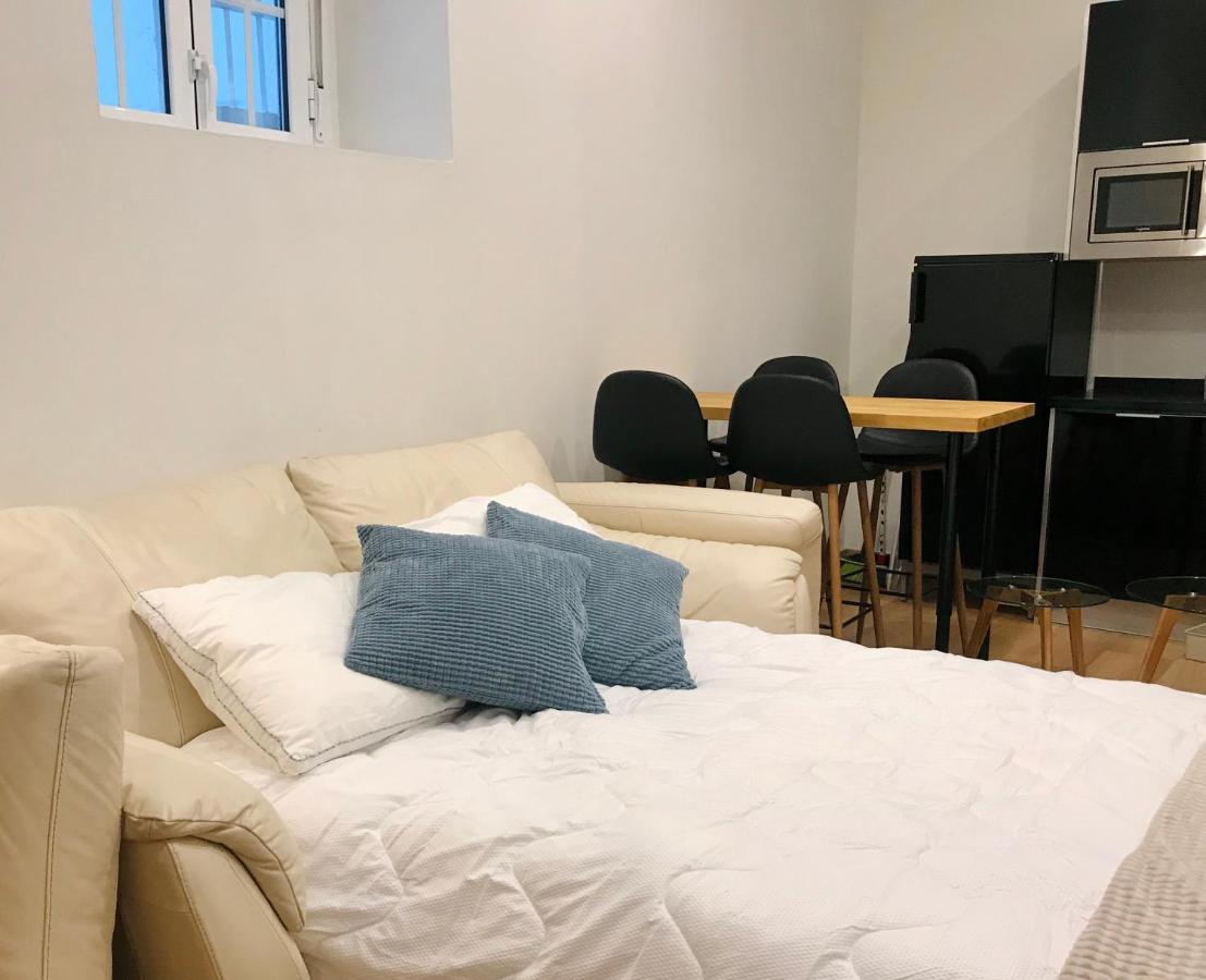Por Amor De Dios Apartamento Apartment Seville Luaran gambar