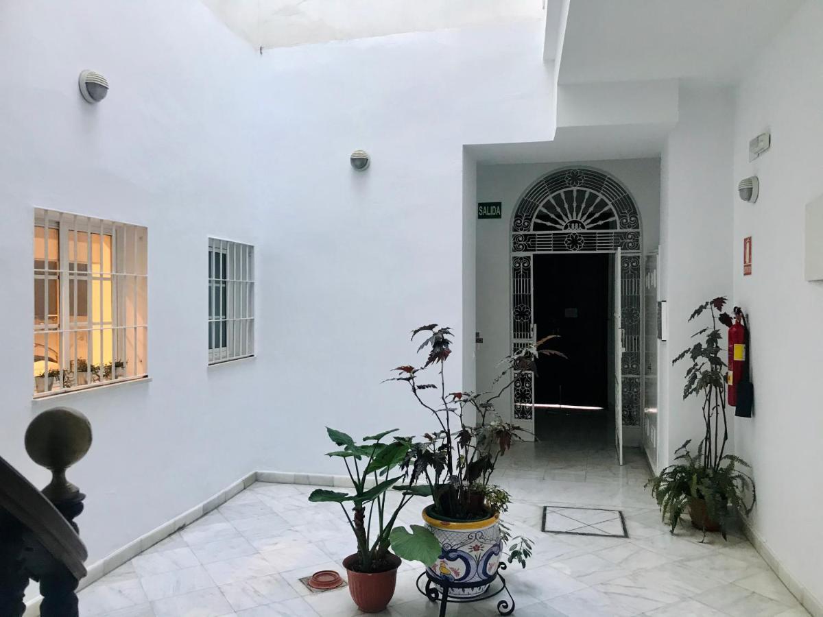 Por Amor De Dios Apartamento Apartment Seville Luaran gambar
