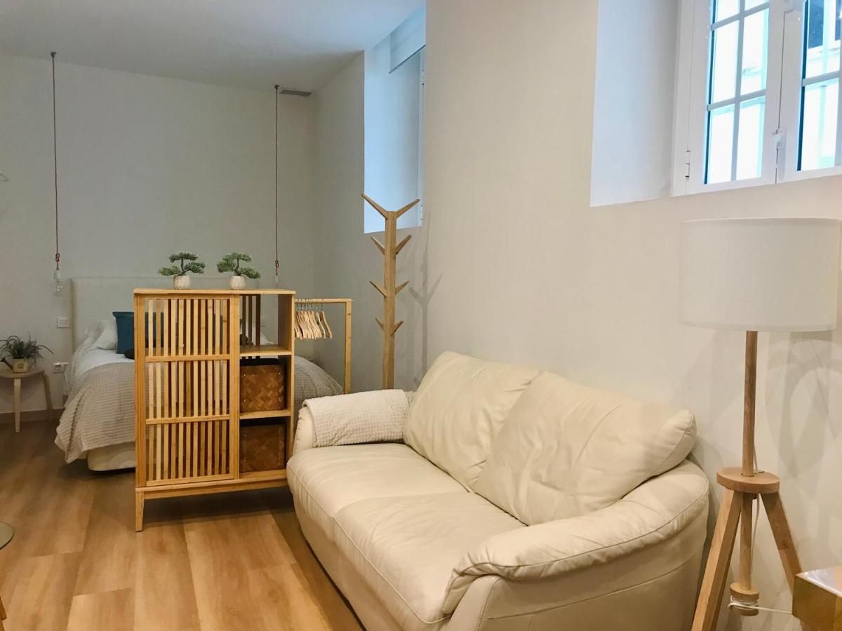 Por Amor De Dios Apartamento Apartment Seville Luaran gambar