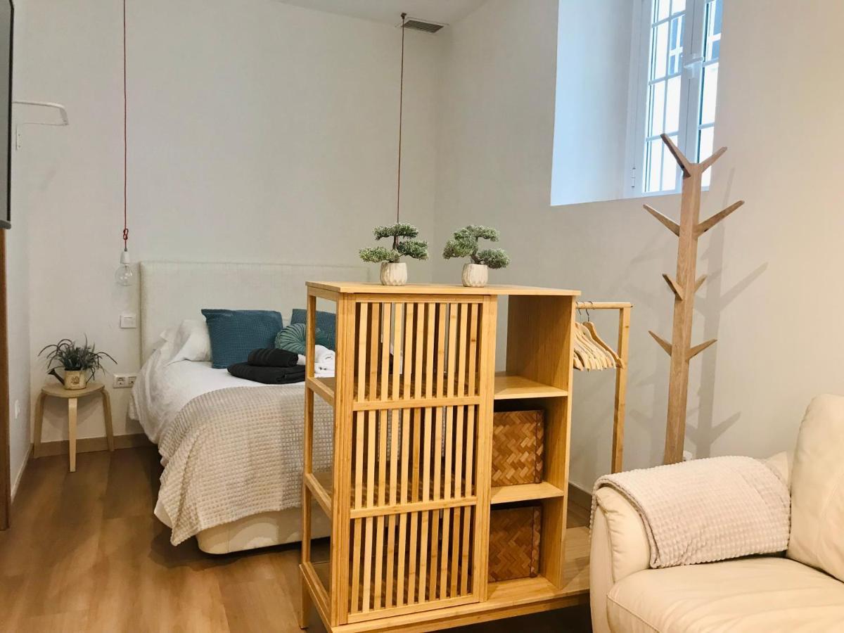 Por Amor De Dios Apartamento Apartment Seville Luaran gambar